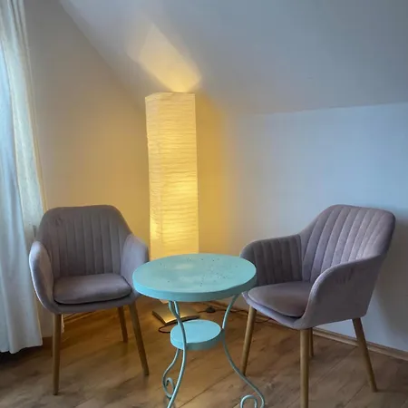 Guest house Gaestehaus Hochmann Stadecken-Elsheim